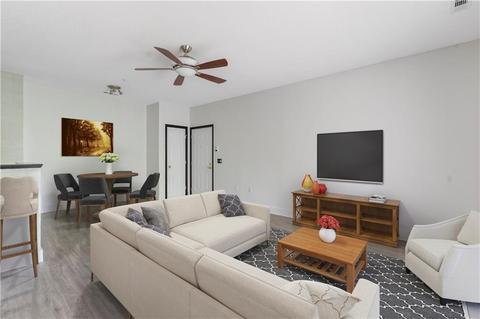 114 Mill St #201, Woonsocket, RI 02895 photo 4