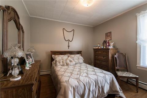 580 Hicks St, Fall River, MA 02724 photo 7