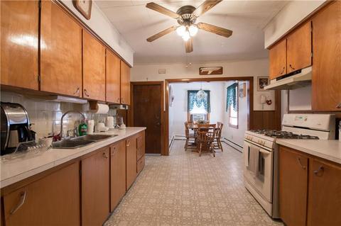580 Hicks St, Fall River, MA 02724 photo 17