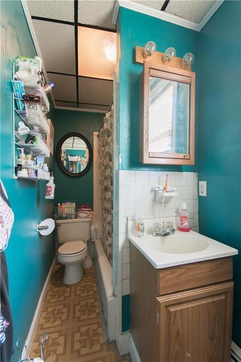 580 Hicks St, Fall River, MA 02724 photo 24