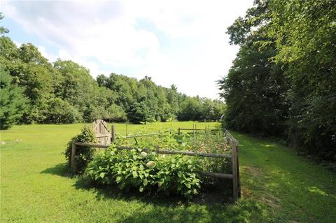 855 Lapham Farm Rd, Mapleville, RI 02839 photo 4