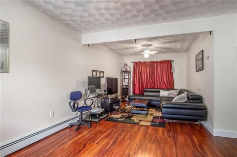 74 Roberts St, Woonsocket, RI 02895 photo 14