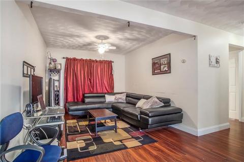 74 Roberts St, Woonsocket, RI 02895 photo 15