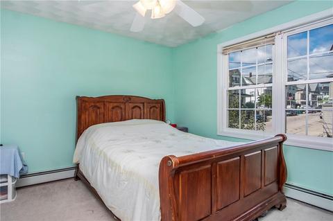 74 Roberts St, Woonsocket, RI 02895 photo 11