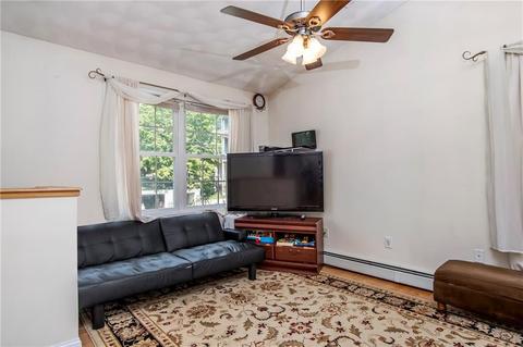 74 Roberts St, Woonsocket, RI 02895 photo 6