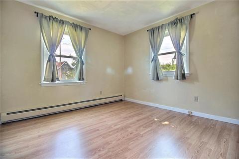 2 Top St, Westerly, RI 02891 photo 7