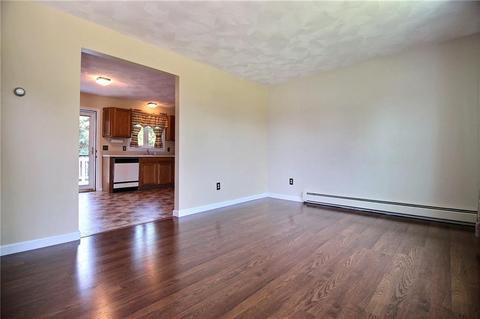 2 Top St, Westerly, RI 02891 photo 2