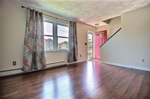 2 Top St, Westerly, RI 02891 photo 3