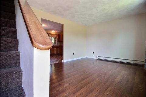 2 Top St, Westerly, RI 02891 photo 10