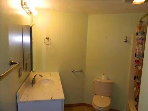 40 Pine Tree Rd, Coventry, RI 02816 photo 11
