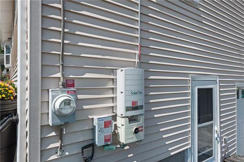 11 Phebe St, Woonsocket, RI 02895 photo 7