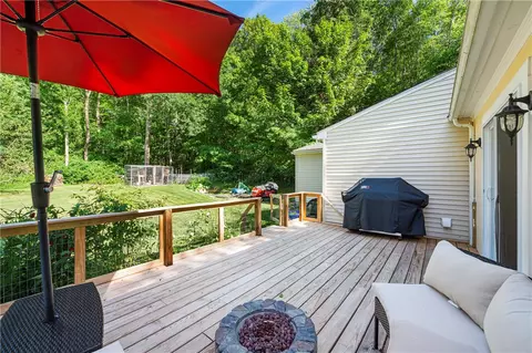 74 Maple Leaf Rd, Glendale, RI 02826 photo 23
