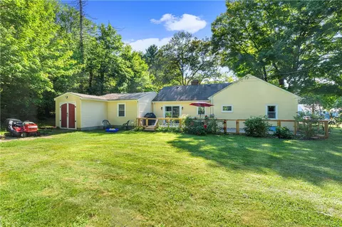74 Maple Leaf Rd, Glendale, RI 02826 photo 25