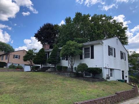99 Lemay Rd, Woonsocket, RI 02895 photo 3
