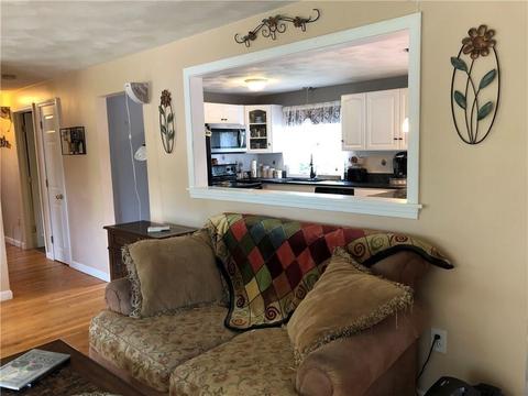 9 Stuart St, Warren, RI 02885 photo 11