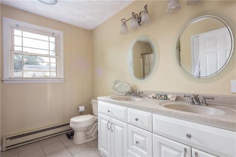 80 Edgewater Dr, Warwick, RI 02886 photo 18