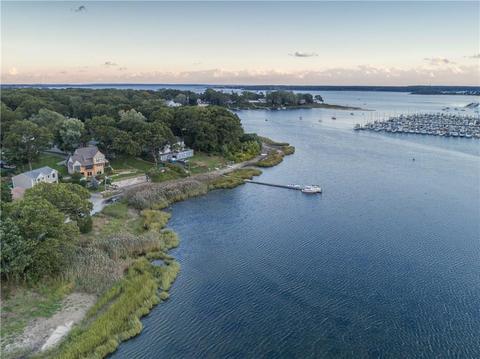 80 Edgewater Dr, Warwick, RI 02886 photo 5
