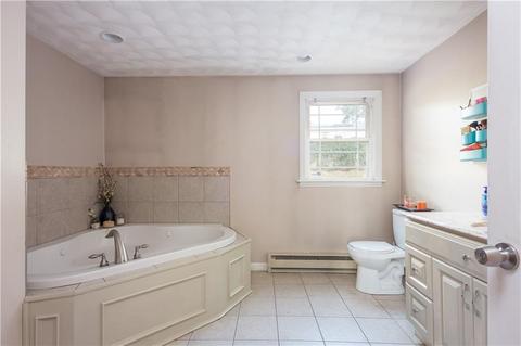 80 Edgewater Dr, Warwick, RI 02886 photo 13