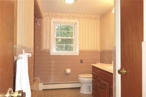 75 Mark Allen Dr, Warwick, RI 02886 photo 14