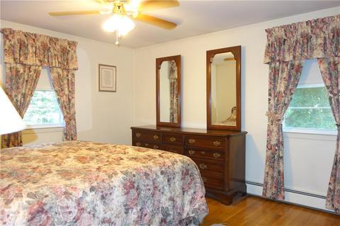 75 Mark Allen Dr, Warwick, RI 02886 photo 12
