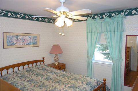 75 Mark Allen Dr, Warwick, RI 02886 photo 11