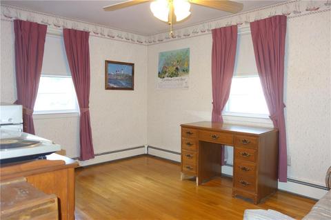 75 Mark Allen Dr, Warwick, RI 02886 photo 10