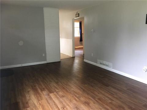46 Elwin St, Warwick, RI 02889 photo 6