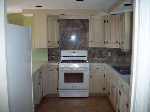 32 Oniska St, Warwick, RI 02889 photo 10