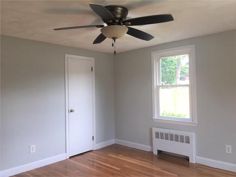 55 Echo Dr, Warwick, RI 02886 photo 17
