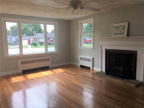 55 Echo Dr, Warwick, RI 02886 photo 11