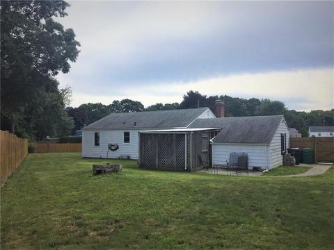 55 Echo Dr, Warwick, RI 02886 photo 2