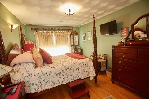 75 Pine Ridge Drive Dr, Cranston, RI 02921 photo 38
