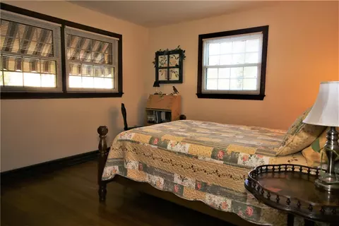 652 Lydia Ave, Woonsocket, RI 02895 photo 4