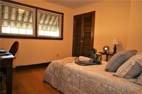 652 Lydia Ave, Woonsocket, RI 02895 photo 2