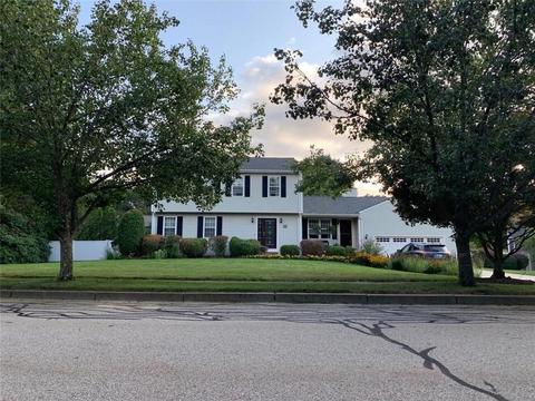 26 Sugar Maple Dr, Coventry, RI 02816 photo 3