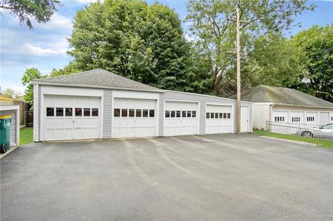283 Diamond Hill Rd, Woonsocket, RI 02895 photo 22