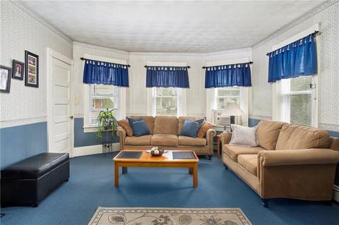 283 Diamond Hill Rd, Woonsocket, RI 02895 photo 7