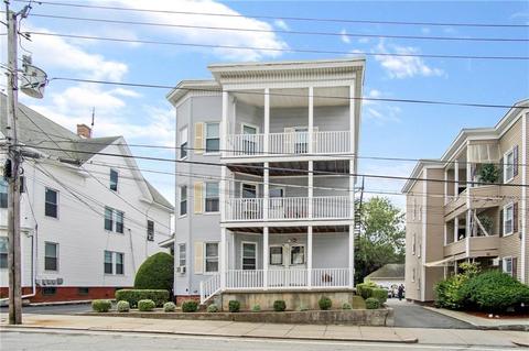 283 Diamond Hill Rd, Woonsocket, RI 02895 photo 1