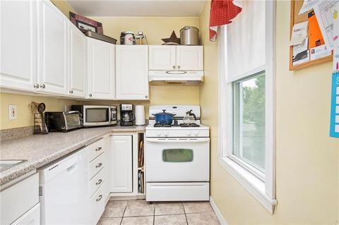 283 Diamond Hill Rd, Woonsocket, RI 02895 photo 19