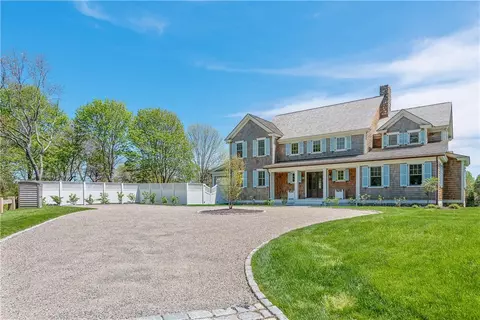 11 Yosemite Valley Rd, Westerly, RI 02891 photo 1