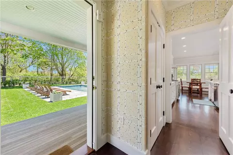 11 Yosemite Valley Rd, Westerly, RI 02891 photo 5