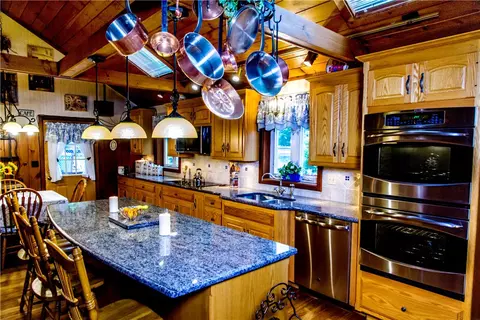 59 Kennedy St, Woonsocket, RI 02895 photo 11