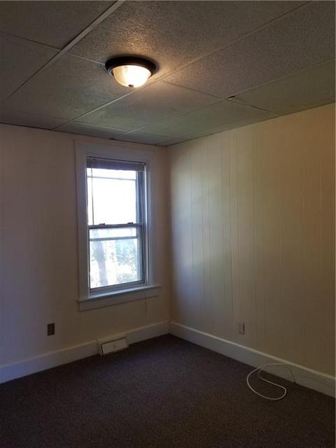30 Grand St, Woonsocket, RI 02895 photo 5