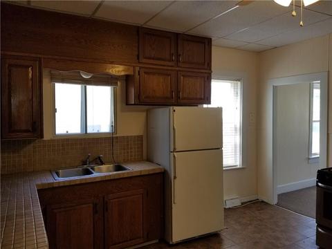 30 Grand St, Woonsocket, RI 02895 photo 3