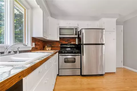 115 Peeptoad Rd, Scituate, RI 02857 photo 11