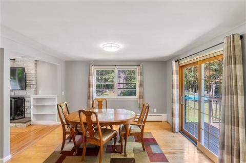 115 Peeptoad Rd, Scituate, RI 02857 photo 8