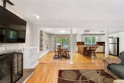 115 Peeptoad Rd, Scituate, RI 02857 photo 5