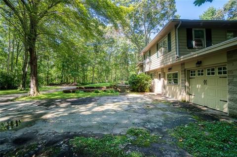115 Peeptoad Rd, Scituate, RI 02857 photo 4