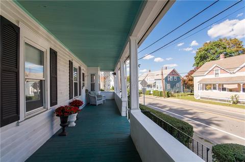 259 Main St, Warren, RI 02885 photo 4