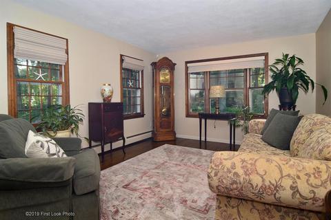 53 New Road Rd, Exeter, RI 02822 photo 2